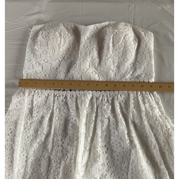 NWT Lilly Pulitzer Brett Dress In Resort White Floral Hexagon Lace Coastal Prepp - Picture 4 of 11